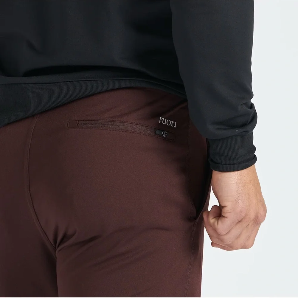 NWT Vuori Sunday Performance Jogger / Oxblood